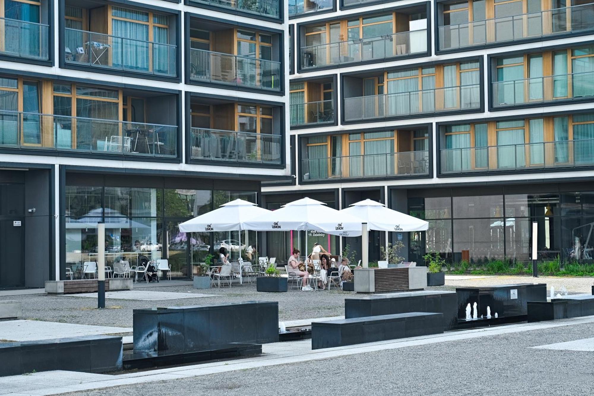 Go Apartments Warsawa Bagian luar foto