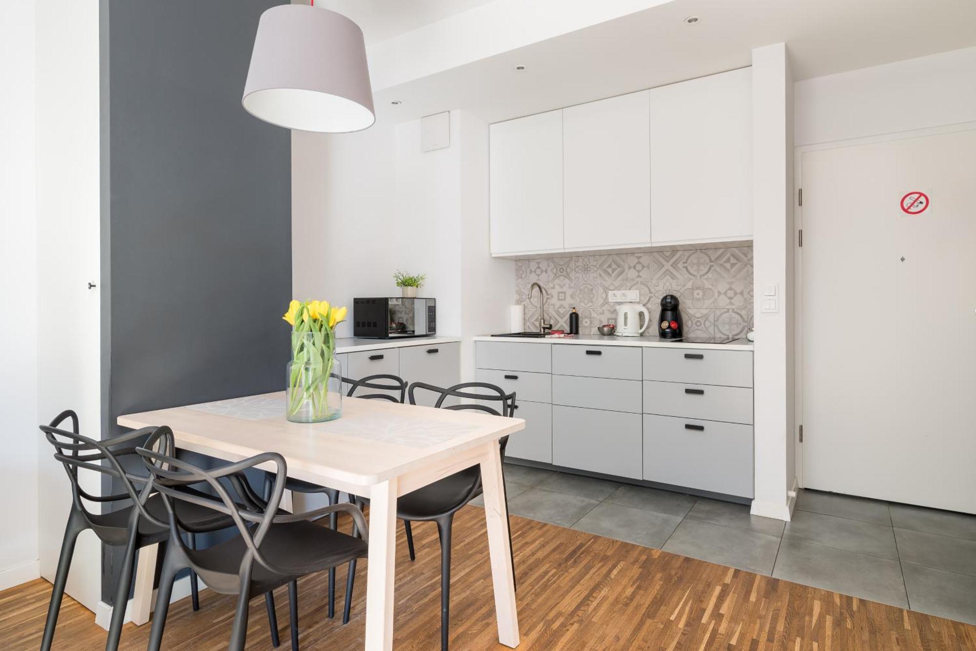 Go Apartments Warsawa Bagian luar foto
