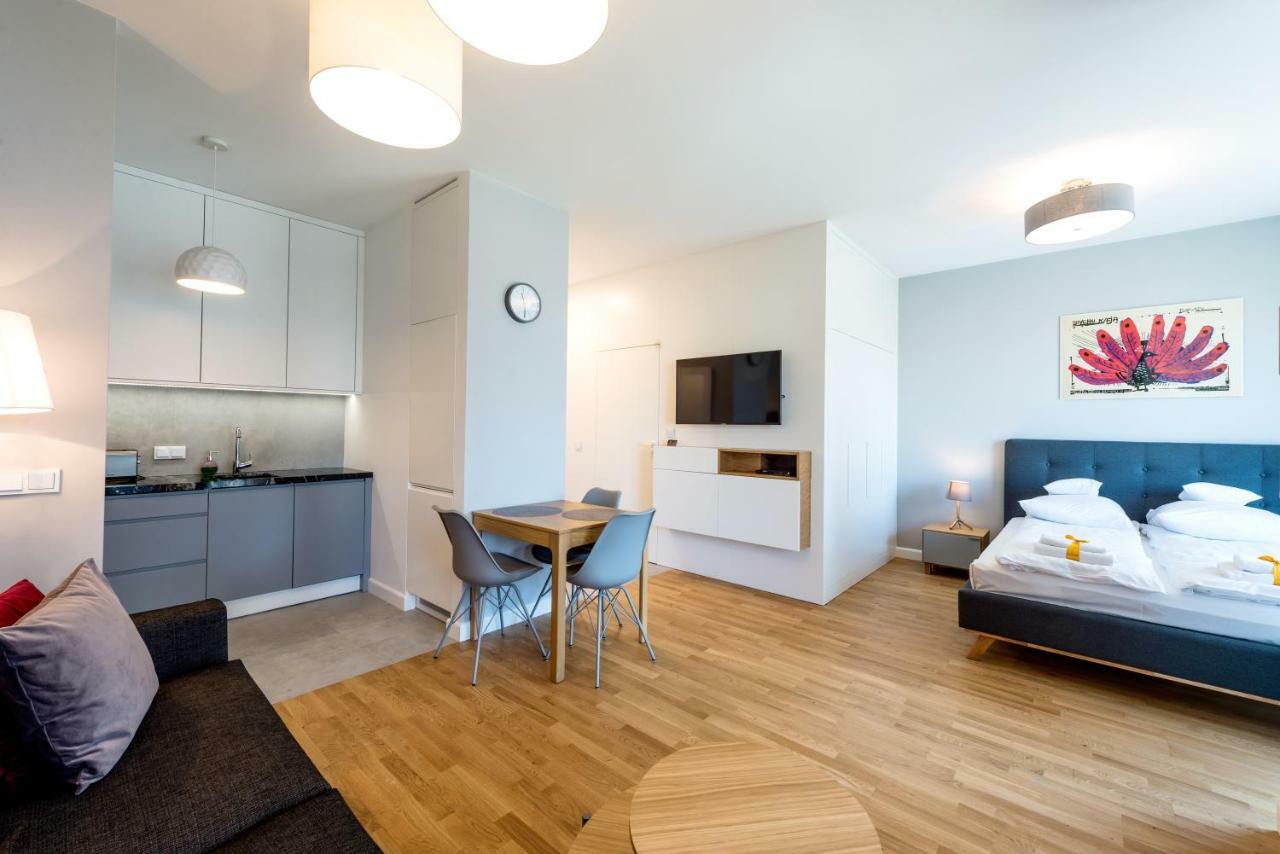 Go Apartments Warsawa Bagian luar foto